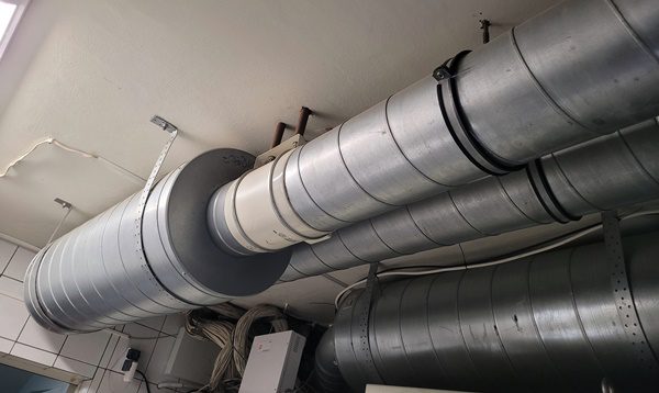 Kluczowe korzyści z systemów wentylacyjnych